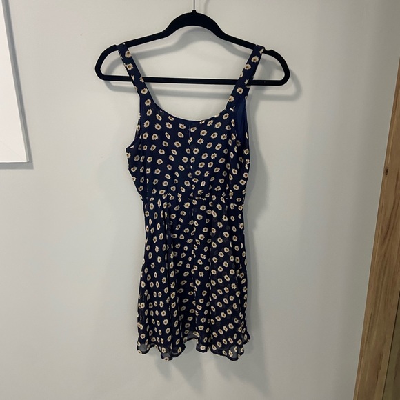 90’s Vintage mini sundress - Picture 2 of 3